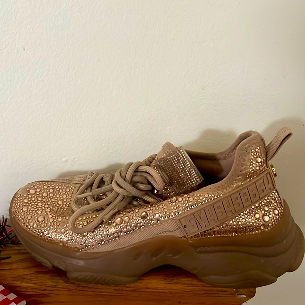Steve Madden - Rose Gold Sneakers